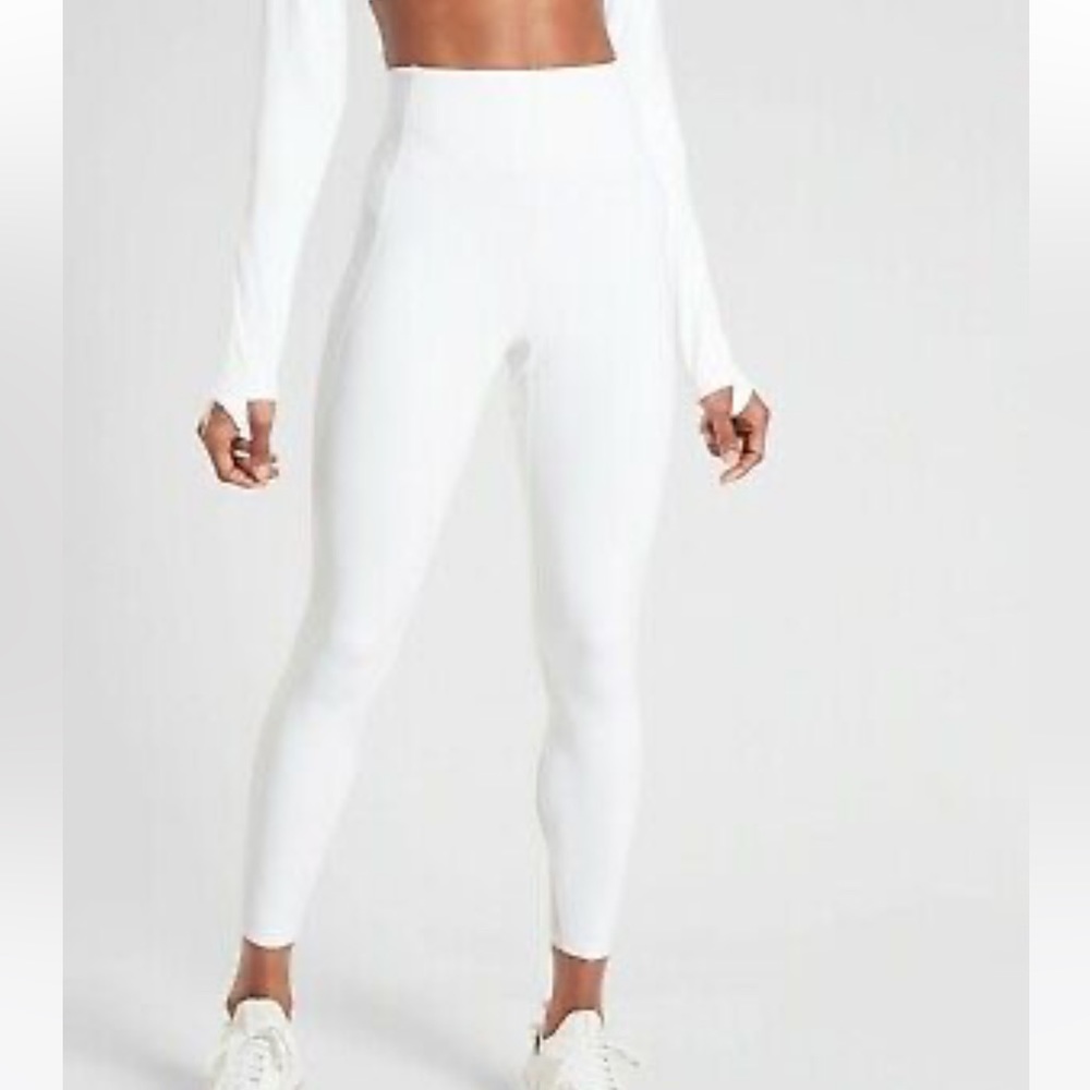 Athleta stay fly 7/8 tight